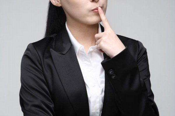 “武汉蒸桑拿，驱寒又养生，享受温暖时光！”